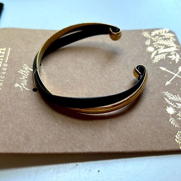 HOST PICK Shiraleah Gold and Leather Verna Cuff Bracelet Sz S - Picture 2 of 3